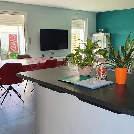 Maison Recente 4* Proche Avec Privatif Holiday home *